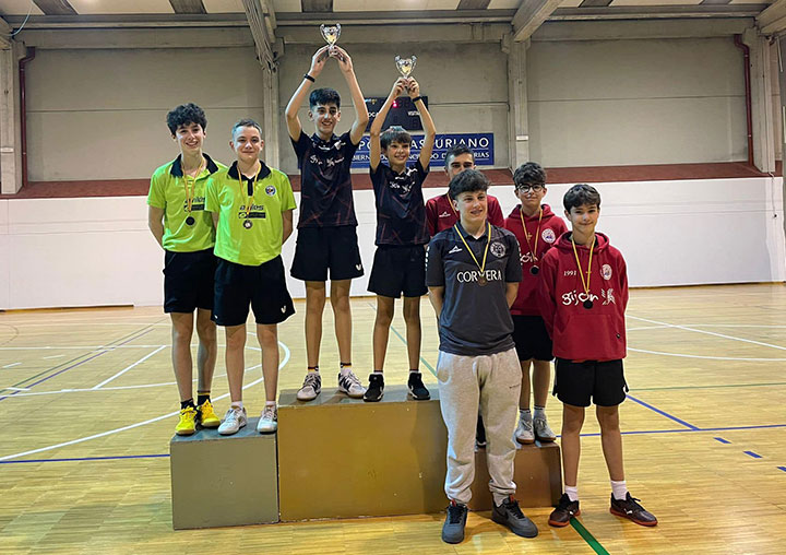 Campeonato de Asturias de tenis de mesa de cadetes en modalidades individual y dobles.