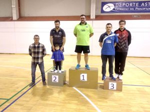 Podio del I Open Regional de Tenis de Mesa disputado en Los Campos